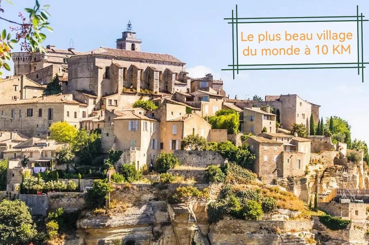 La Fee Viviane Et Michel L'Enchanteur Robion en Luberon Frankreich